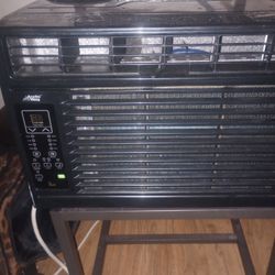 Window Air Conditioner 