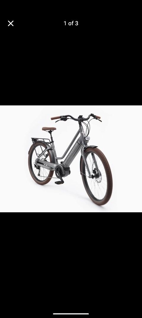 Electric Bikes (Vale Go! 9D EQ) + EasyFold XT 2-Bike Hitch Rack (Thule)