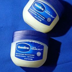2pc Large Vaseline 1 Slightly Used