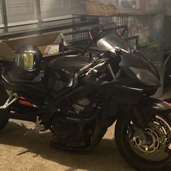 2004 9000 Mikes Stretched Cbr 600