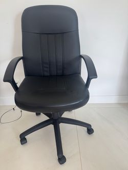 Black Faux Leather Office Chair