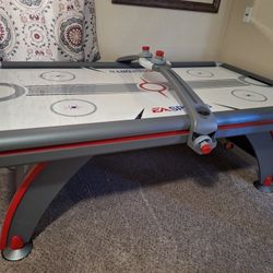 EA SPORTS Air Hockey Table