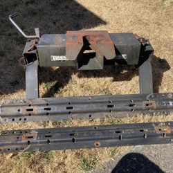 5th Wheel Hitch