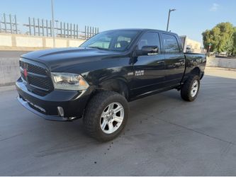 2013 Dodge Ram 1500 V8 5.7 4x4 Sport