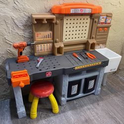 Step2 Pro Play Kids Workshop Play Set Toddler Tool Bench & Accessories - See My Items 😀