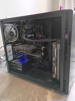 Custom gaming PC