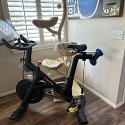 Original Peloton Bike (stationary Bike) 