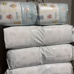 Size 1 Pampers Diapers