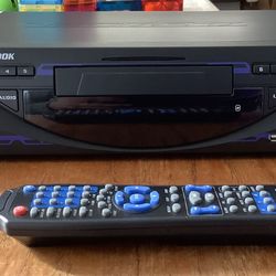VocoPro DVX - 890K - Multi Format Player - Digital Key Control w/ Remote