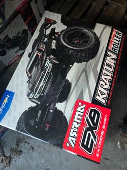 Arrma 1/8 kraton exb roller