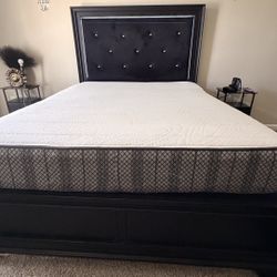 Queen bed  & Mattress