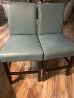 Counter Height Chairs