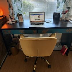 Solid Writing Desk With Custom Look