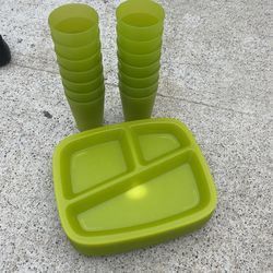 10 Divided Plates And 14 Cups Plastic Green Children