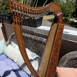 19-String Lyre Pixie Harp - Rosewood, Hand Carved