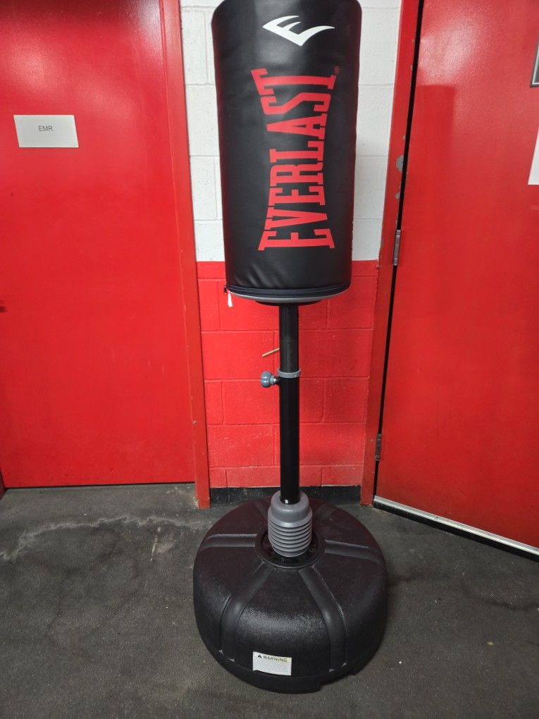 Everest OMNIFLEX Boxing Stand