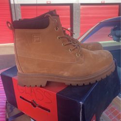 New FILA Boots (size 9)
