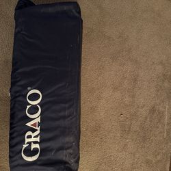 Graco packnplay with bassinet