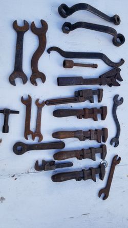 Wrenches--- Vintage Tools