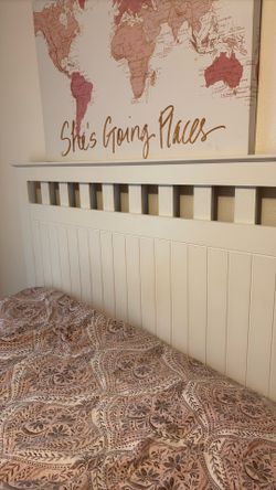 White Bedroom Set - Full