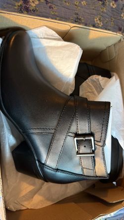 Ladies Clarks Boots