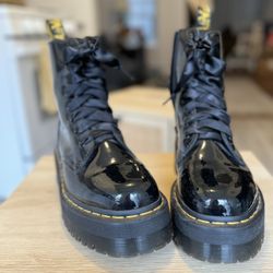 Doc Martens Platform Boots / Dr. Martens ( Black )