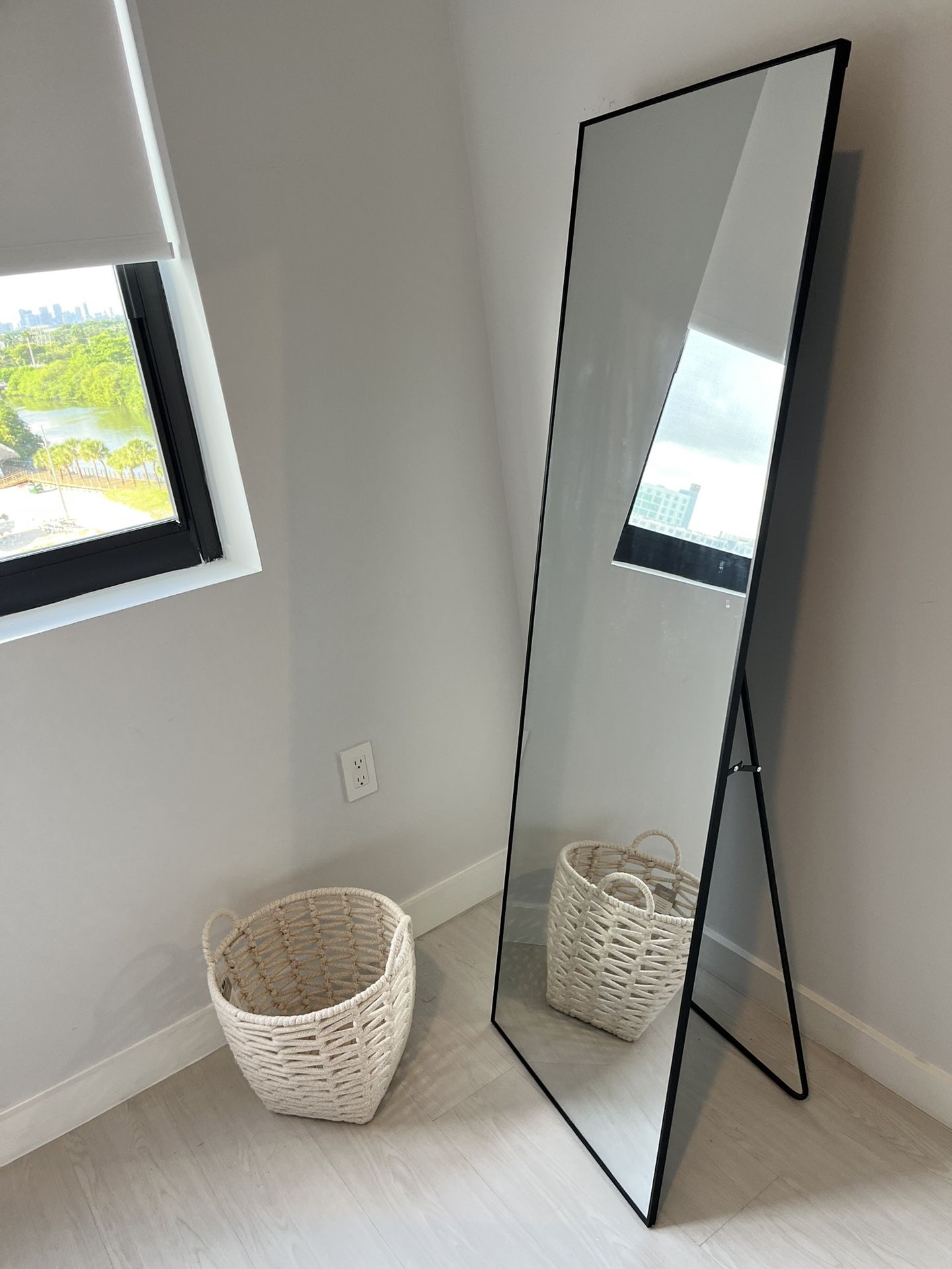 Mirror