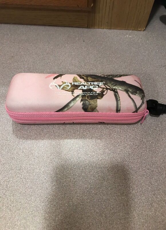 Real tree sunglasses case