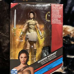 Wonder Woman Action Figure 