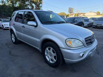 2002 Mercedes-Benz ML 320