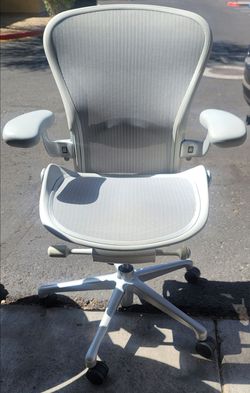 Remastered Herman Miller Aeron Office Desk Gaming Chair