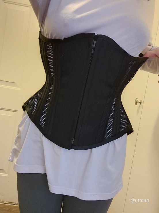 24" Corset / waist trainer / brace / cincher / faja
