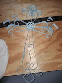 Cross wall decoration