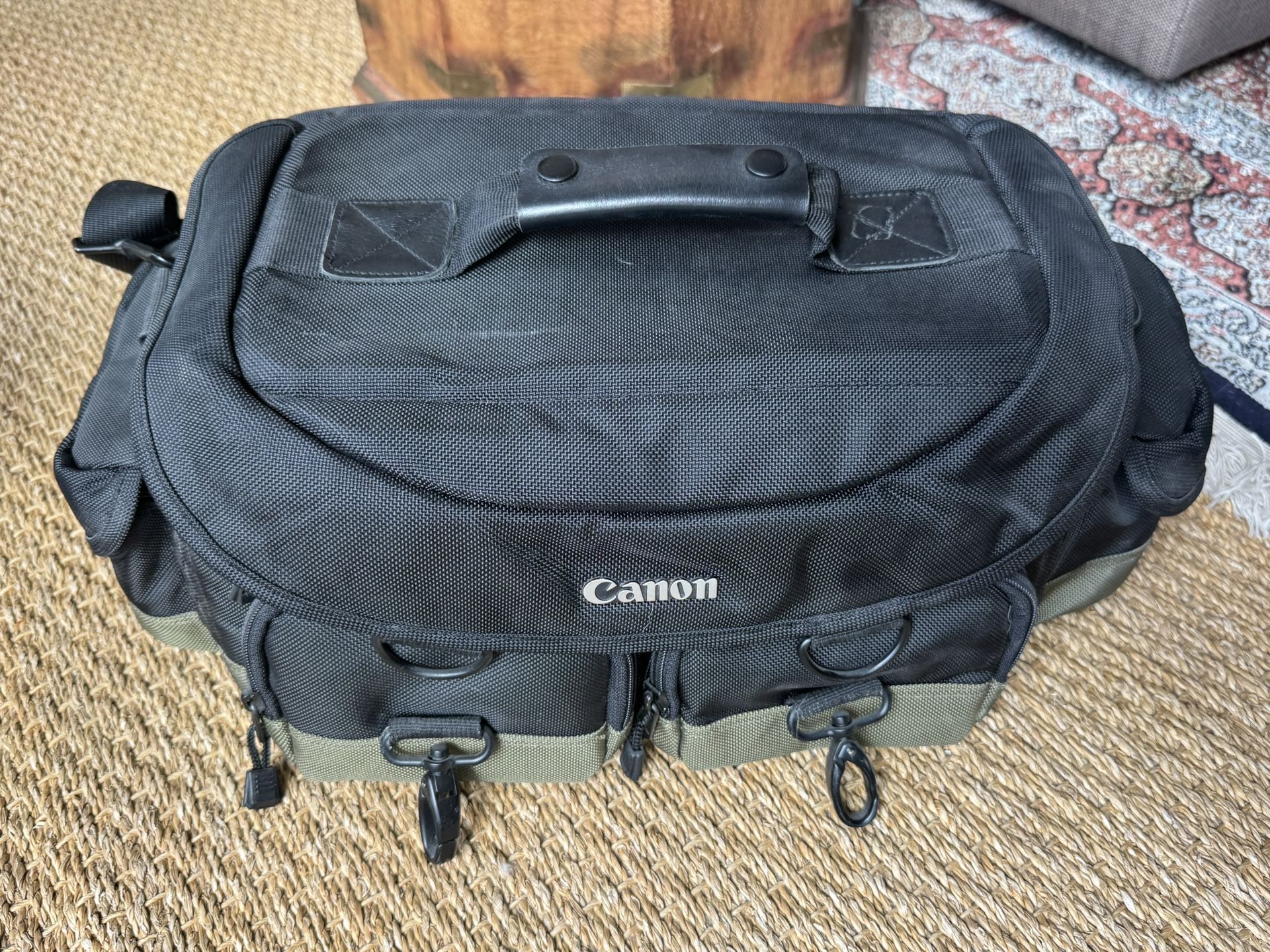 Canon Camera & Lens Bag OBO