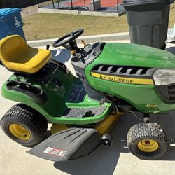 John Deere D110 Tractor Mower (with JD trailer)
