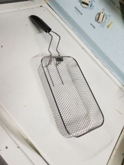 deep fryer basket ( measurements are on pics)