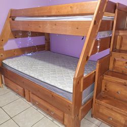 Bunk Beds With Laadder And Dresser 