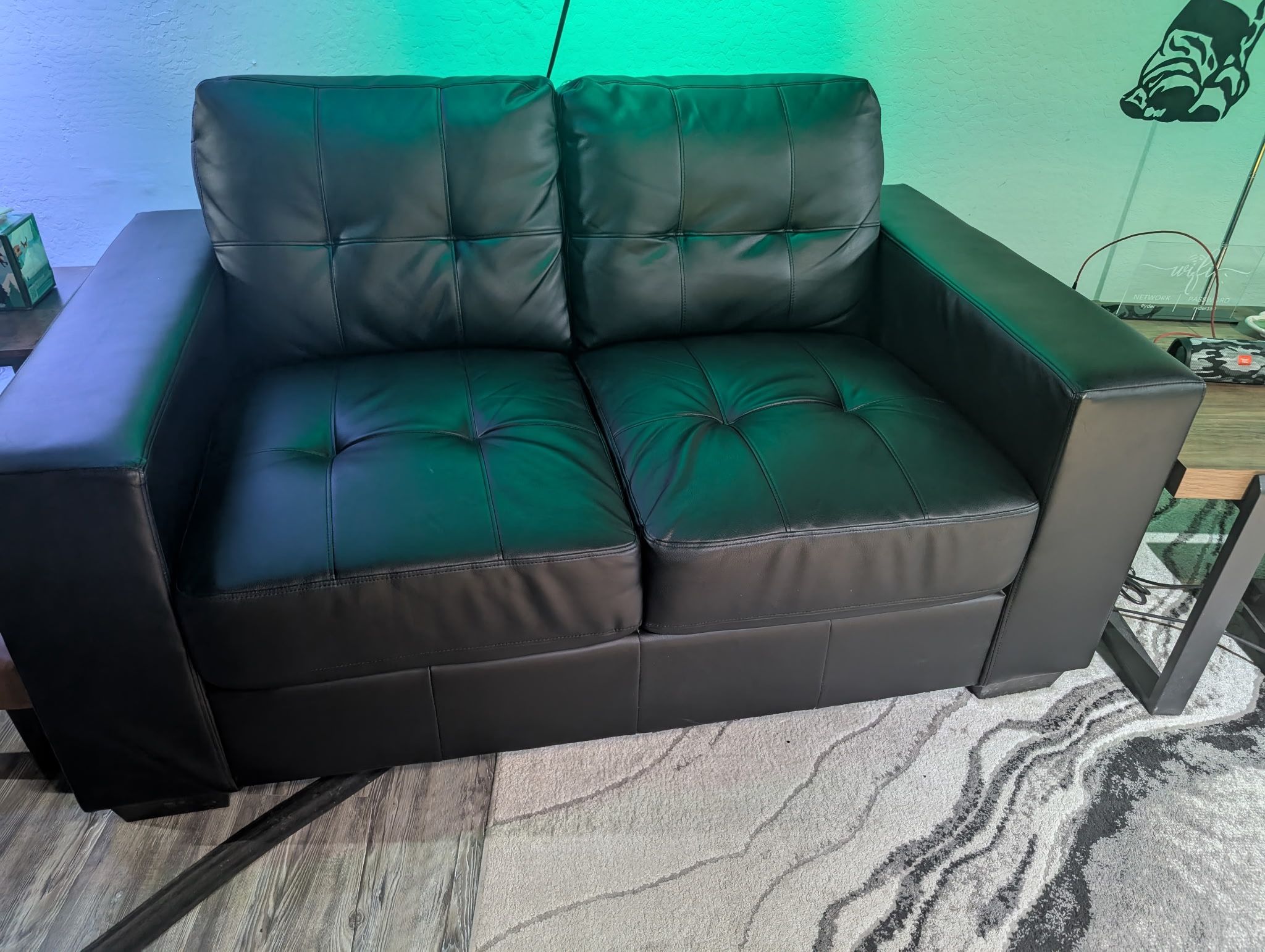 2 Loveseat/Couches