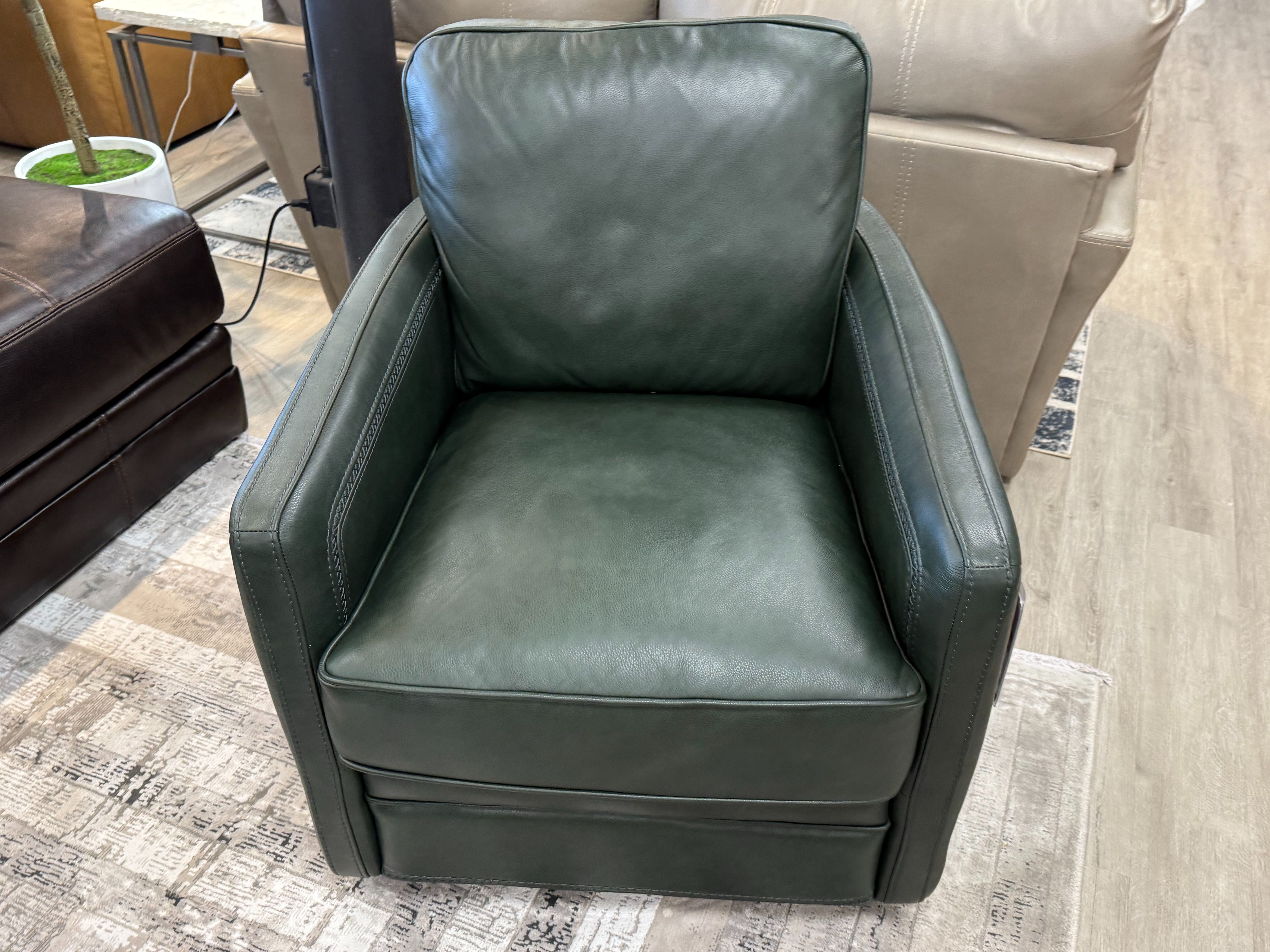 SWIVEL LEATHER CHAIR