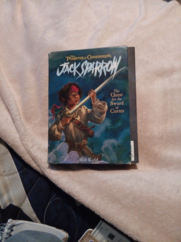 Young Jack Sparrow Pirates Of The Caribbean Book Set