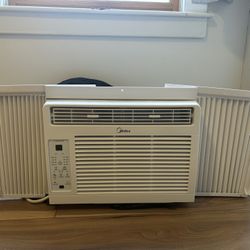 Window AC unit for sale