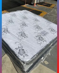 King Size Mattress / Colchon