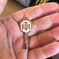Disney Tower Of Terror Logo Key ~ Gold