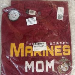 Marine mom, red T-shirt, medium
