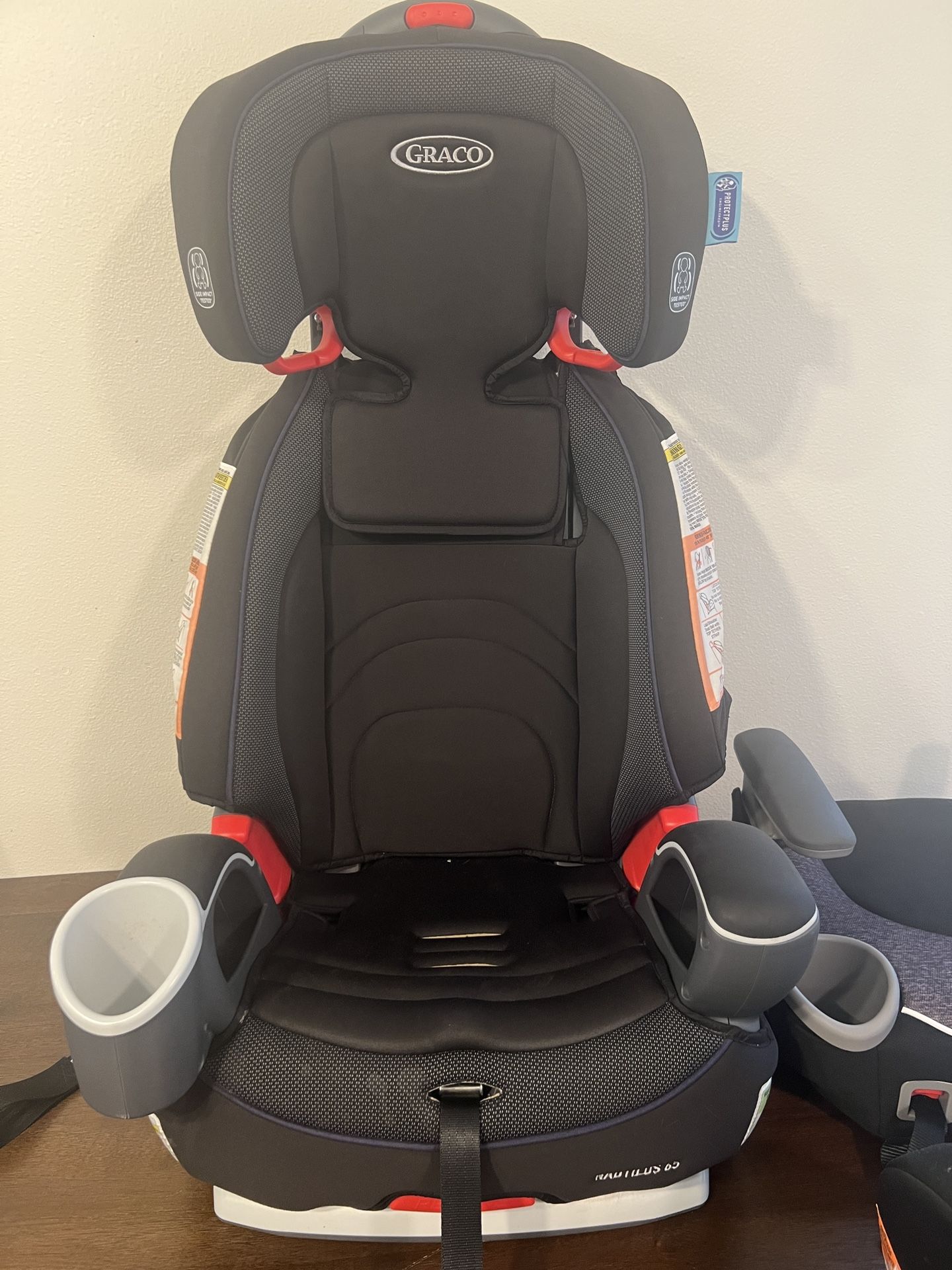 Nautilus 65 High Back Booster Seat