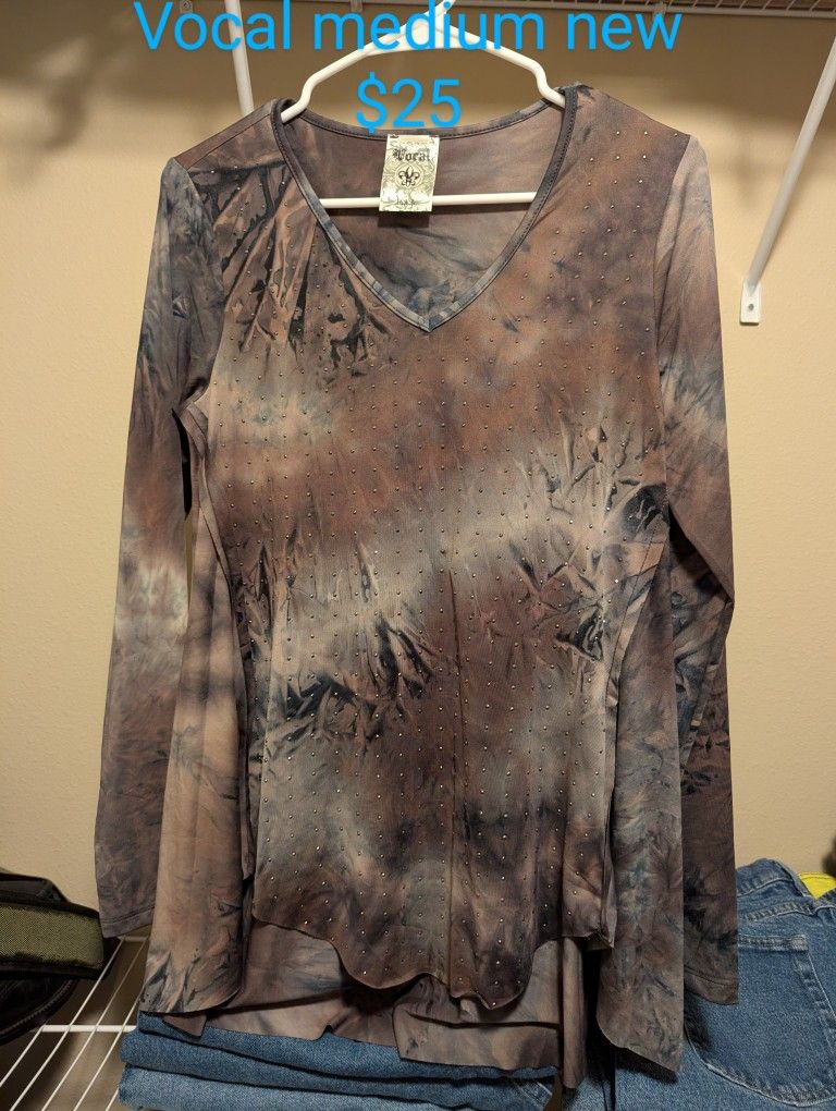 Women's Vocal Size Medium