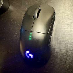 Logitech Wireless Pro Mouse 