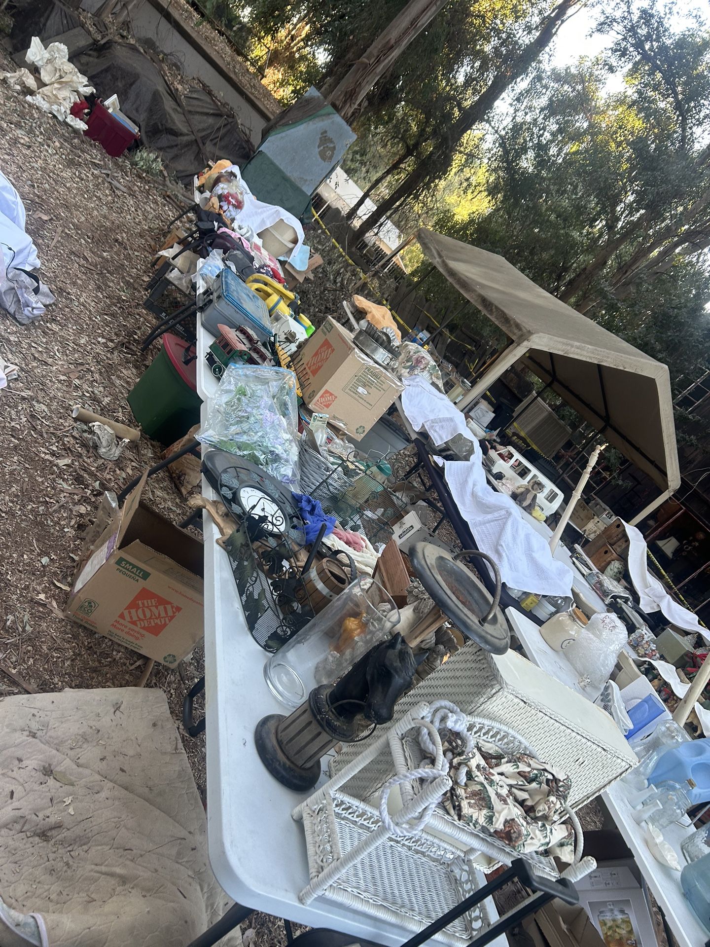 ESTATE SALE. - HUGE TONS OF EVERYTHING! ANTIQUES, VANTAGE, AUTHENTIC FARM AND BARN STYLE AND 100 YEAR OLD GOLD MINING TOWN WOOD STORE FRONTS….