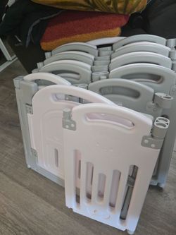 18 panel toddler playpen