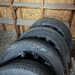 2025 Ram 1500 Night Edition 22’s With Pirelli All Seasons